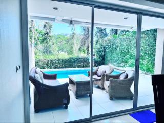 4 bedrooms & bathroom for up to 12 guests 7kms to Patong beach at The Fairways golf villas - Phuket - 7