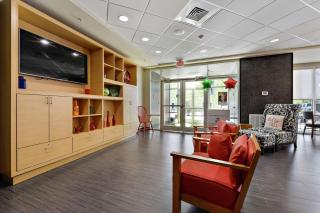 Home2 Suites by Hilton Gulfport I-10 - Gulfport - 6