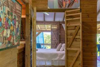 Sizo Treehouse Cottage - 6