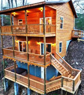Cozy Cabin W/Hot Tub on Pigeon Forge Gatlinburg TN - 9
