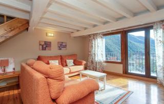 Gorgeous Home In Cabezón De Liebana - 8