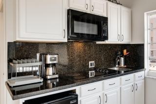 Best Location SOBE Top Floor 2 min to beach & fun - Miami Beach - 8