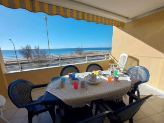 Appartement 3 pièces en bord de mer avec terrasse et parking, 6 personnes - FR-1-423-293 - 8