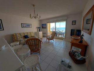 Appartement 3 pièces en bord de mer avec terrasse et parking, 6 personnes - FR-1-423-293 - 1
