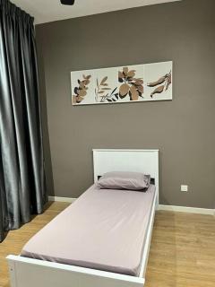 Montana Sensory Residence - Kampong Tangkas - 2