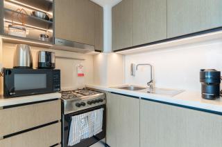 Cozy 1 Bedroom Apartment at Top Floor with City Views 178BC-1 - 8