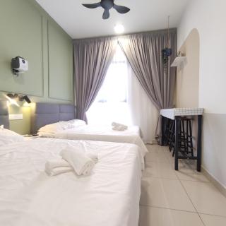 TRION Studio 4 PAX Teneleven - 4