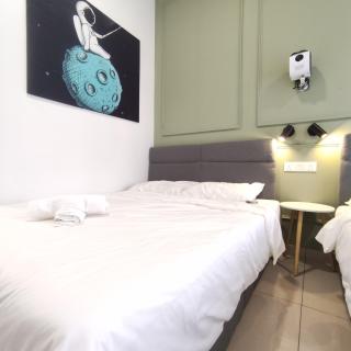 TRION Studio 4 PAX Teneleven - 8