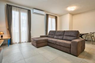 2 Bedroom Apartment St. Julians - San Julián - 9