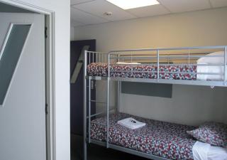 Trek Global Backpackers - Wellington - 6