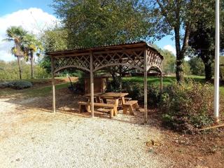 Authentic holiday home with private pool - Puy-lʼÉvêque - 2