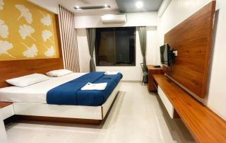 Hotel Ambai Executive - Tuljapur - 0