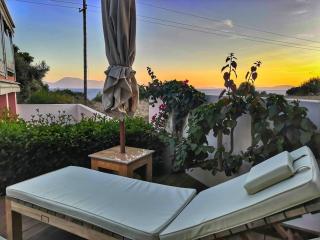 Private pool 2 bedroom apt near the sea - Pogoniá - 9