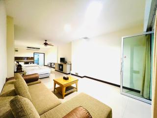 J STAR - Jomtien Beach - 1