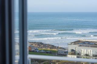 The Penthouse Forty Eight, Ocean 1 - 4