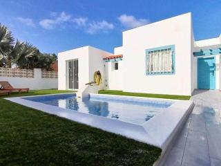 Villa with pool and private access to the beach - Corralejo - 0