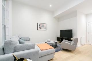 Urban Chic - Acre - London - 9