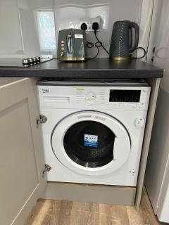 Stunning 1-bedroom annexe flat with own entrance near London - Ewell - 8