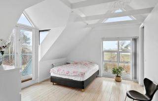 Gorgeous Home In Lundby With Wifi - Lundby - 9