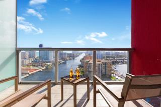 Infinite View Balcony Near Beach Pool - Hallandale Beach - 6