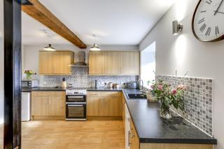 The Old Warehouse Ely "Apartments" - 4