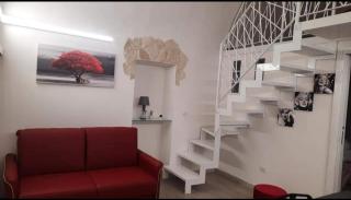 Casa MaLù 18 Cin I T 0 7 1 0 3 3 B 4 0 0 0 8 8 3 3 2 - 3