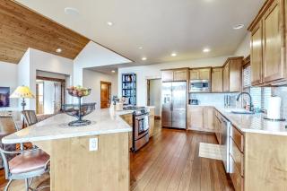 Eagle Crest Vista Rim Luxury - Redmond - 4