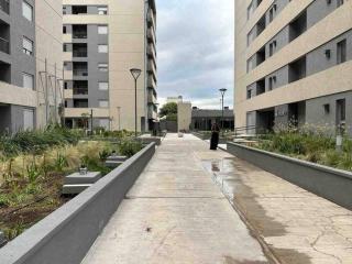 Cálido departamento de categoría en complejo con seguridad - Córdoba - 9