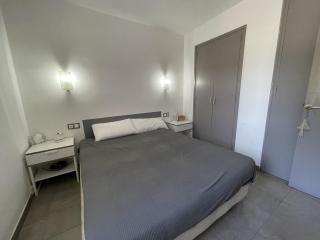 Acogedor apartamento con piscina comunitaria, cerca de la playa de Sa Tuna - ES-226-26 - 1