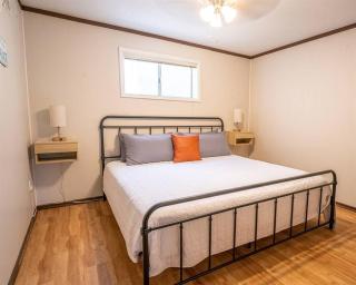 Indian Point Condo #9 at Tribesman Resort on Table Rock Lake near Silver Dollar City, Branson - Branson - 9