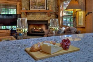Moon Pond Getaway - Blue Ridge - 2