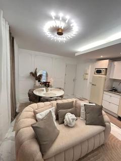 Luxueux Appartement Jacuzzi proche de Paris - La Celle-Saint-Cloud - 1