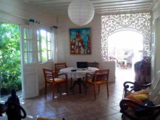 Maison chaleureuse à Saint-Gilles les Bains, proche plage - 6