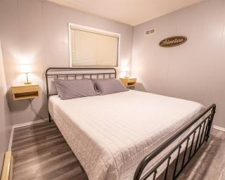 Indian Point Condo #12 at Tribesman Resort on Table Rock Lake near Silver Dollar City, Branson - Branson - 6