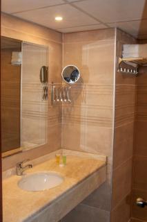 POST Hotel Amman - 4