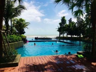 Cemara Rose Suite, Timur Bay Residence - Kuantan - 1
