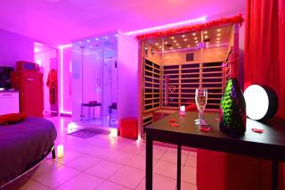 Love Room à deux pas de l'Océan avec Hammam, Sauna et Bain à 2 :-) - Biscarrosse - 5