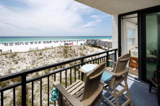 Nautilus 1202 - Gulf Front 1 Bedroom ! 2nd Floor Free Beach Service March to October - Fort Walton Beach - 5