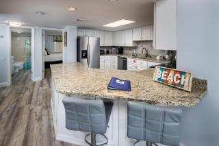 Nautilus Unit 2308 - 1