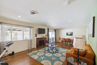 Modern Relaxing Retreat with Private Pool home - Azusa - 3