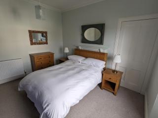 Sandstones - North Berwick - 4