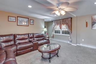Riverfront Kresgeville Getaway Near Blue Mountain! - 6