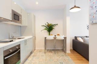 Perfectly located 4-bed 4-bath apartment in Barcelona 2-1 - Barcelone - 9