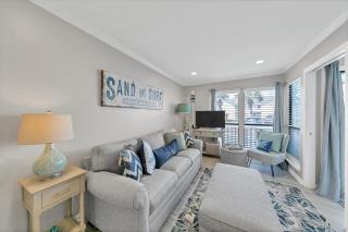 Newly Remodeled Studio in Sandpiper Cove now with Free Beach Service and Pet Friendly - 0