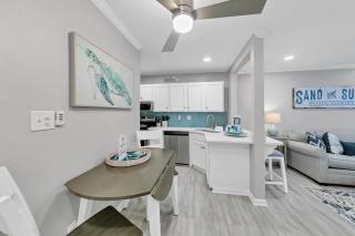 Newly Remodeled Studio in Sandpiper Cove now with Free Beach Service and Pet Friendly - Destin - 3