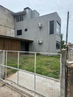 Sobrado com terraco e area de churrasqueira. - Torres - 9
