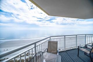 Bay Watch Resort M. 1012-Oceanfront-Crescent Beach Section - Myrtle Beach - 6