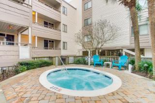 Seascape 308 - Oceanfront - Crescent Beach Section - Myrtle Beach - 6