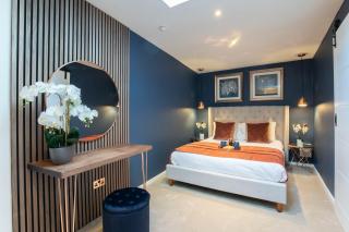 Pittville Circus Road - Cheltenham - 9