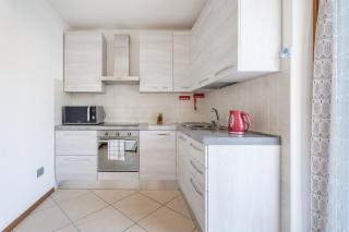 Villa Fontana w/ Private Garden - Riva del Garda - 3